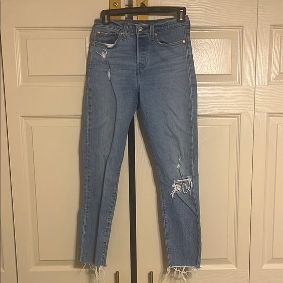Levi’s Wedgie Fit Jeans - Picture 1 of 5